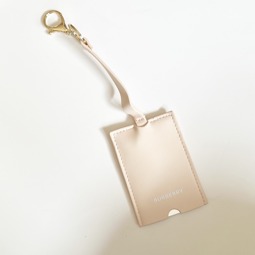 Burberry | Keychain - Picture 2 of 4